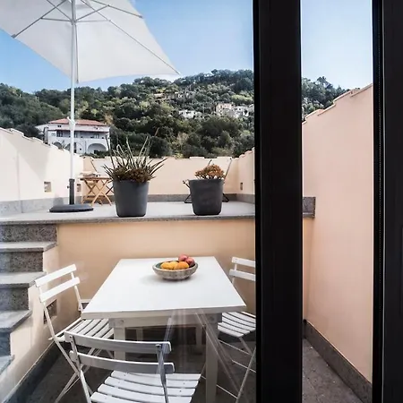 Blue View Apartment